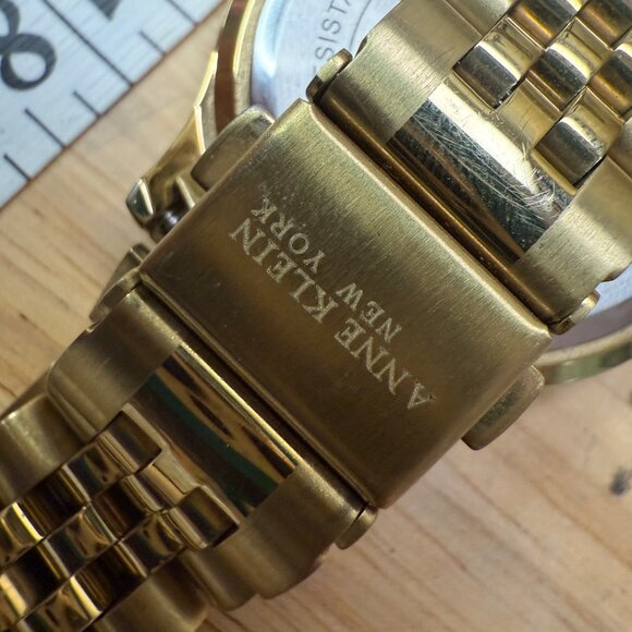 Anne Klein New York Womens Gold-Tone Watch With Crystal Accents & Mother-Of-Pear - Picture 5 of 14